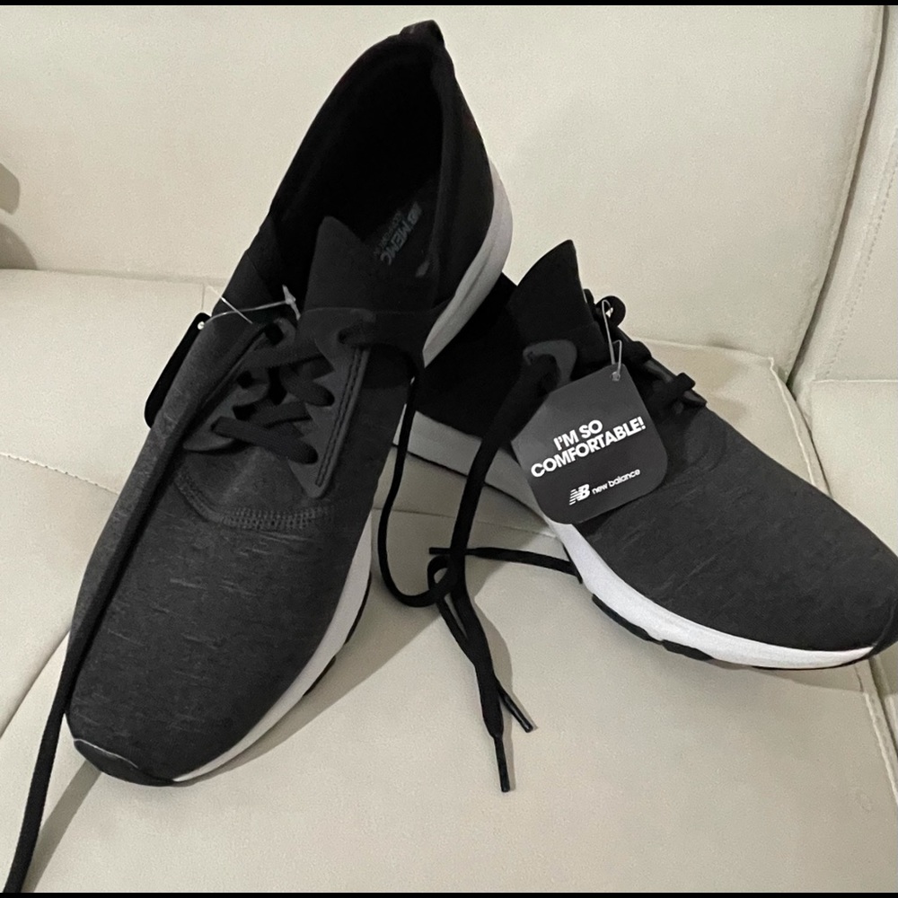 24/7 comfortable running shoes